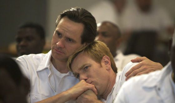 Jim Carrey og Ewan McGregor spilte et forelsket par Jim Carrey og Ewan McGregor spilte et forelsket par